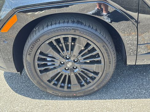 New 2025 Hyundai Santa Fe Calligraphy image 11