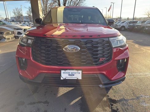 New 2026 Ford Explorer ST w/ Sun And Sound Package image 2