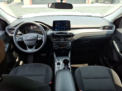 Used 2025 Ford Escape Active AWD/4WD image 14