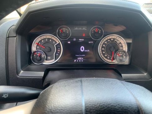 Used 2016 RAM 1500 Laramie image 31