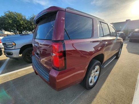 Used 2018 Chevrolet Tahoe LT w/ Luxury Package RWD image 4
