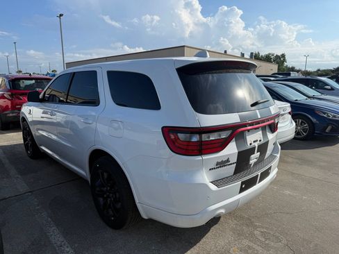 Used 2021 Dodge Durango R/T w/ Blacktop Package RWD image 3