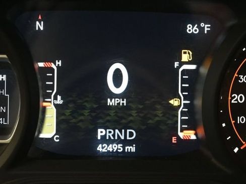 Used 2024 Jeep Wrangler Unlimited Sport AWD/4WD image 4