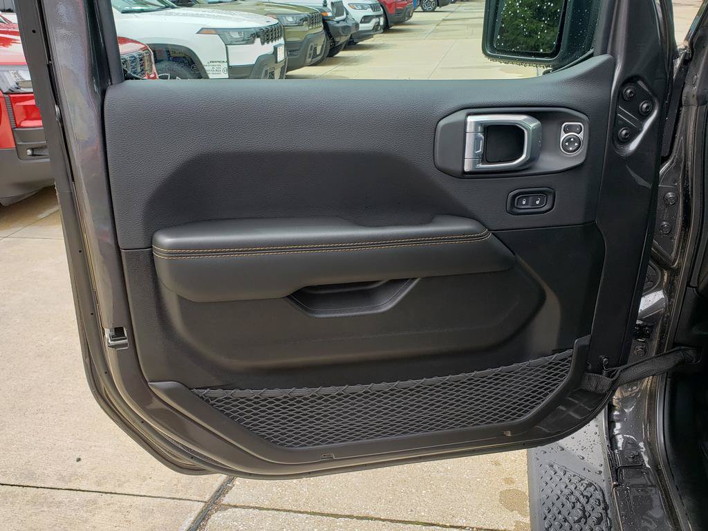 New 2026 Jeep Gladiator Overland AWD/4WD image 12