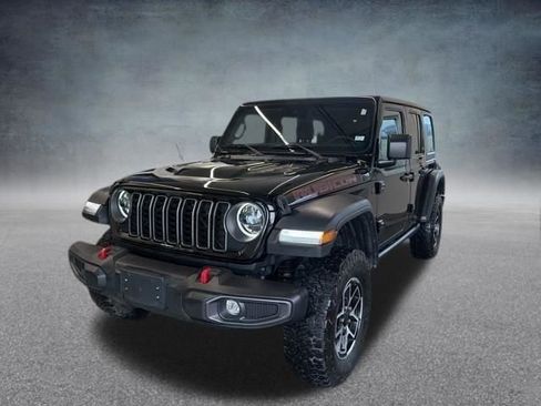 Used 2024 Jeep Wrangler Unlimited Rubicon AWD/4WD image 17