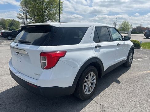 Used 2021 Ford Explorer 4WD image 3