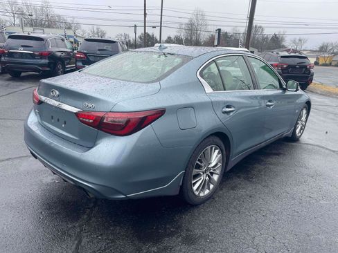 Used 2018 INFINITI Q50 Luxe w/ Essential Package (3.0T Luxe) image 4