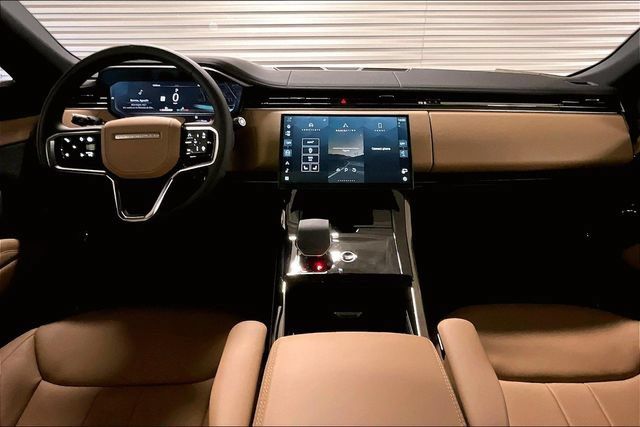 New 2026 Land Rover Range Rover Sport SE AWD/4WD image 6