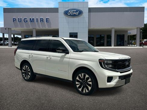 New 2026 Ford Expedition Platinum w/ Driver's Package AWD/4WD image 1