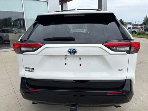 Used 2023 Toyota RAV4 SE w/ Weather & Moonroof Package AWD/4WD image 6
