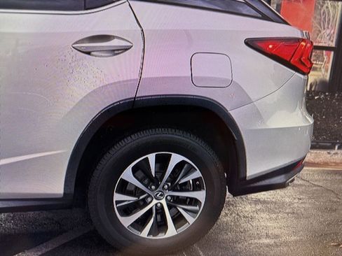 Used 2021 Lexus RX 350 FWD w/ Accessory Package image 9