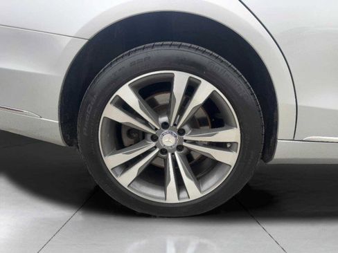 Used 2014 Mercedes-Benz S 550 Sedan image 59