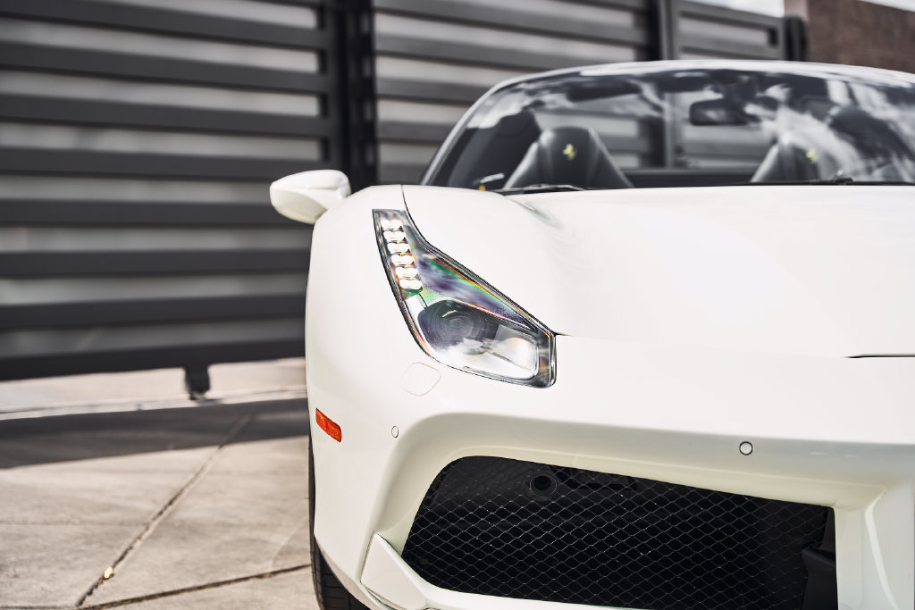 Used 2019 Ferrari 488 Spider RWD image 8