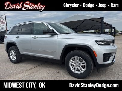 New 2025 Jeep Grand Cherokee Laredo