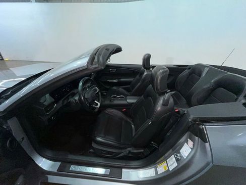 Used 2024 Ford Mustang Premium image 33