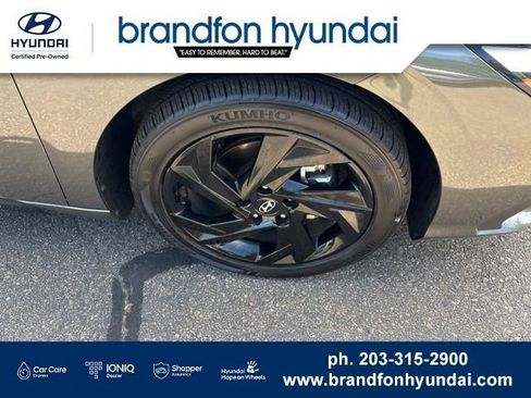 Certified 2026 Hyundai Elantra Sport FWD image 33