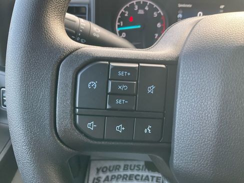 New 2026 Ford F250 XL w/ XL Chrome Package image 19