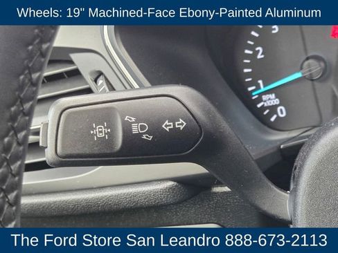 Certified 2022 Ford Escape SE w/ SE Sport Appearance Package image 26