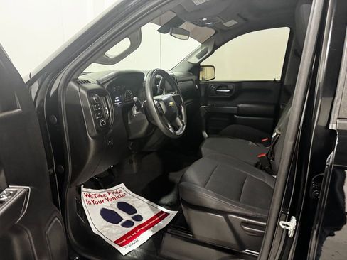 Used 2021 Chevrolet Silverado 1500 Custom image 14