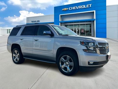 Used 2020 Chevrolet Tahoe Premier RWD image 3