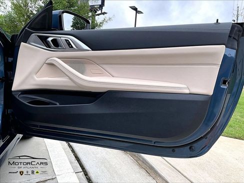 Used 2024 BMW 430i Convertible w/ M Sport Package RWD image 19