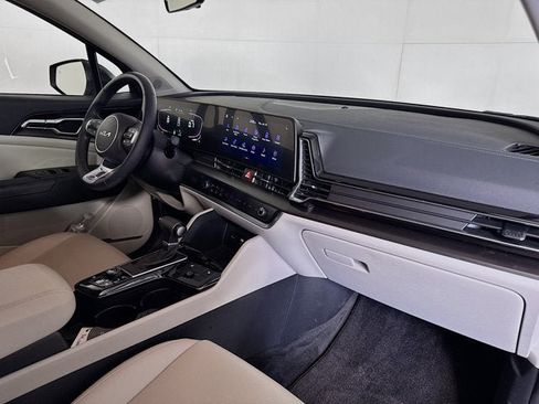 Certified 2024 Kia Sportage EX AWD/4WD image 29
