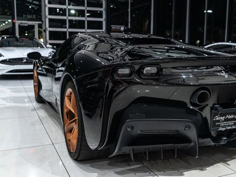 Used 2021 Ferrari SF90 Stradale image 46