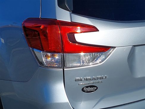 Used 2020 Subaru Forester Premium image 33