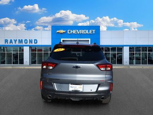 Certified 2022 Chevrolet TrailBlazer RS w/ Technology Package AWD/4WD image 4