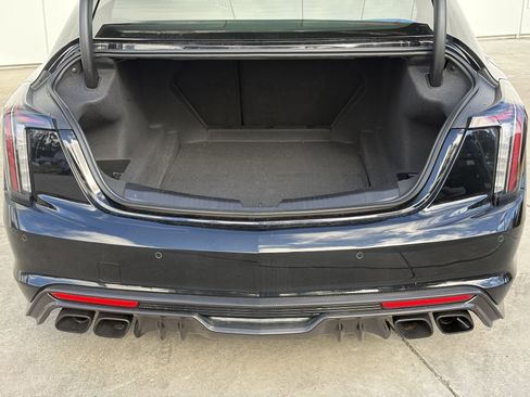 Certified 2025 Cadillac CT5 V Blackwing w/ Precision Package image 9