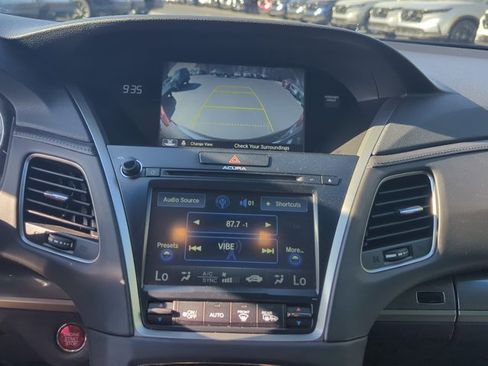 Used 2014 Acura RLX image 16