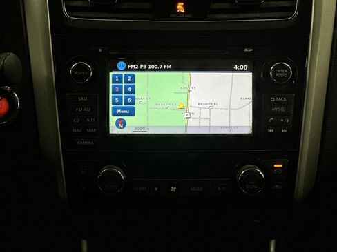Used 2015 Nissan Altima 2.5 SV w/ Convenience Package FWD image 17