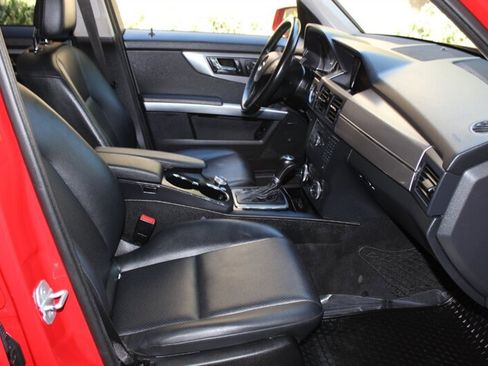 Used 2010 Mercedes-Benz GLK 350 4MATIC image 18