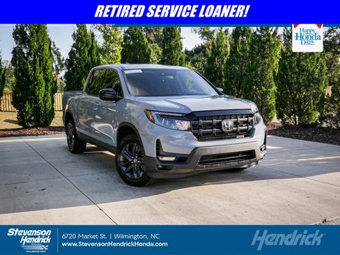 Certified 2025 Honda Ridgeline Sport image 1