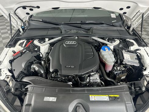 Used 2018 Audi A4 2.0T Ultra Premium w/ Convenience Package FWD image 32