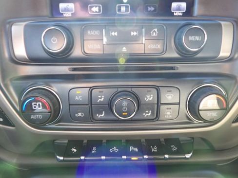 Used 2015 GMC Sierra 2500 Denali AWD/4WD image 28