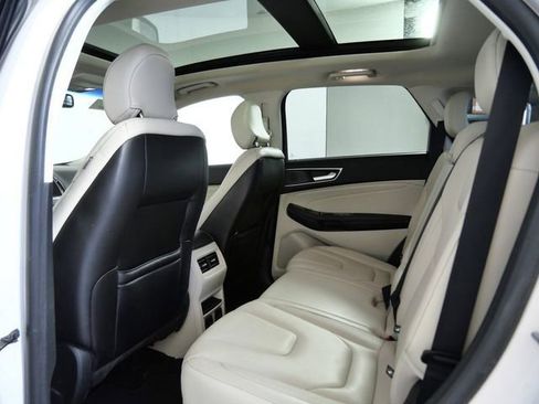 Certified 2019 Ford Edge Titanium w/ Class II Trailer Tow Package AWD/4WD image 14