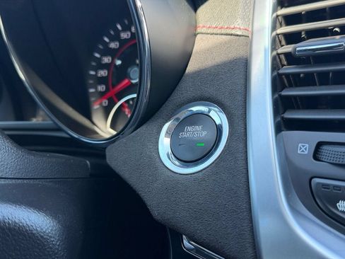 Used 2015 Chevrolet SS RWD image 38