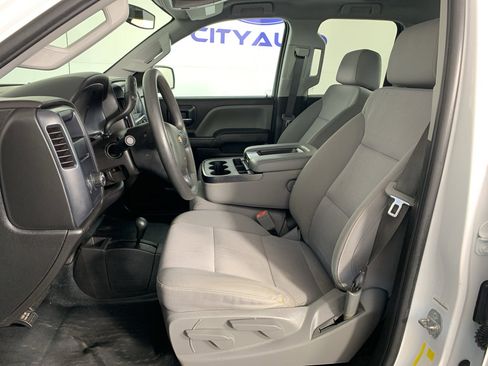 Used 2019 Chevrolet Silverado 2500 W/T AWD/4WD image 15