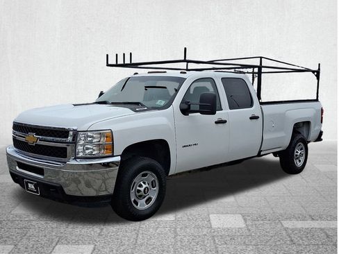 Used 2013 Chevrolet Silverado 3500 W/T image 3