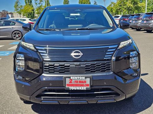 New 2026 Nissan Rogue SL AWD/4WD image 2