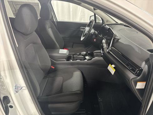 Certified 2025 Kia Sportage LX image 31