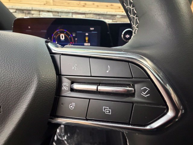 Used 2024 Chevrolet Traverse Z71 AWD/4WD image 25