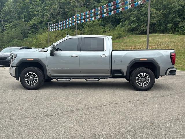 Used 2025 GMC Sierra 2500 SLT w/ SLT Convenience Package AWD/4WD image 8