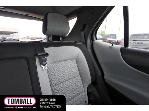 Used 2024 Chevrolet Equinox LS w/ LS Convenience Package image 12