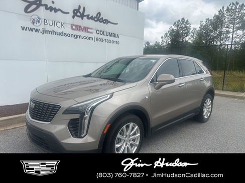 Certified 2023 Cadillac XT4 Luxury w/ Driver Awareness Package FWD image 1
