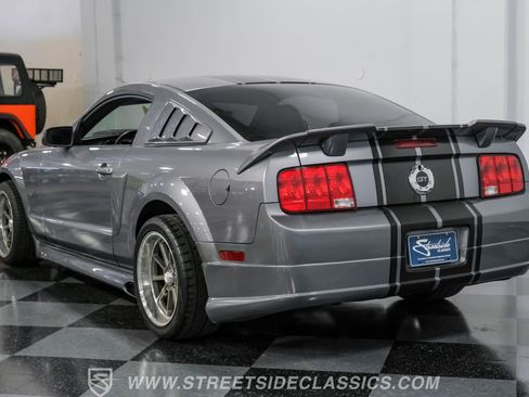 Used 2006 Ford Mustang GT image 8