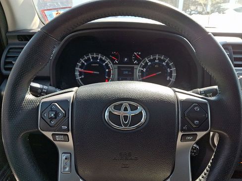 Used 2018 Toyota 4Runner Limited image 16