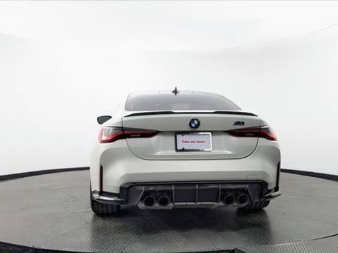 Used 2022 BMW M4 Competition w/ M Carbon Exterior Package RWD image 7