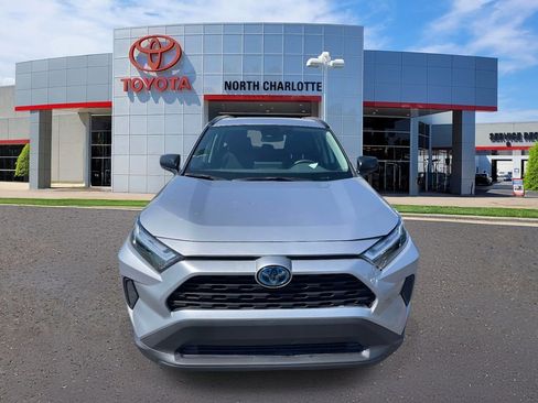 Used 2024 Toyota RAV4 LE image 4